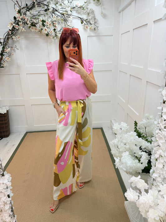 Billie: Pink button back frilled top. One size 12-16