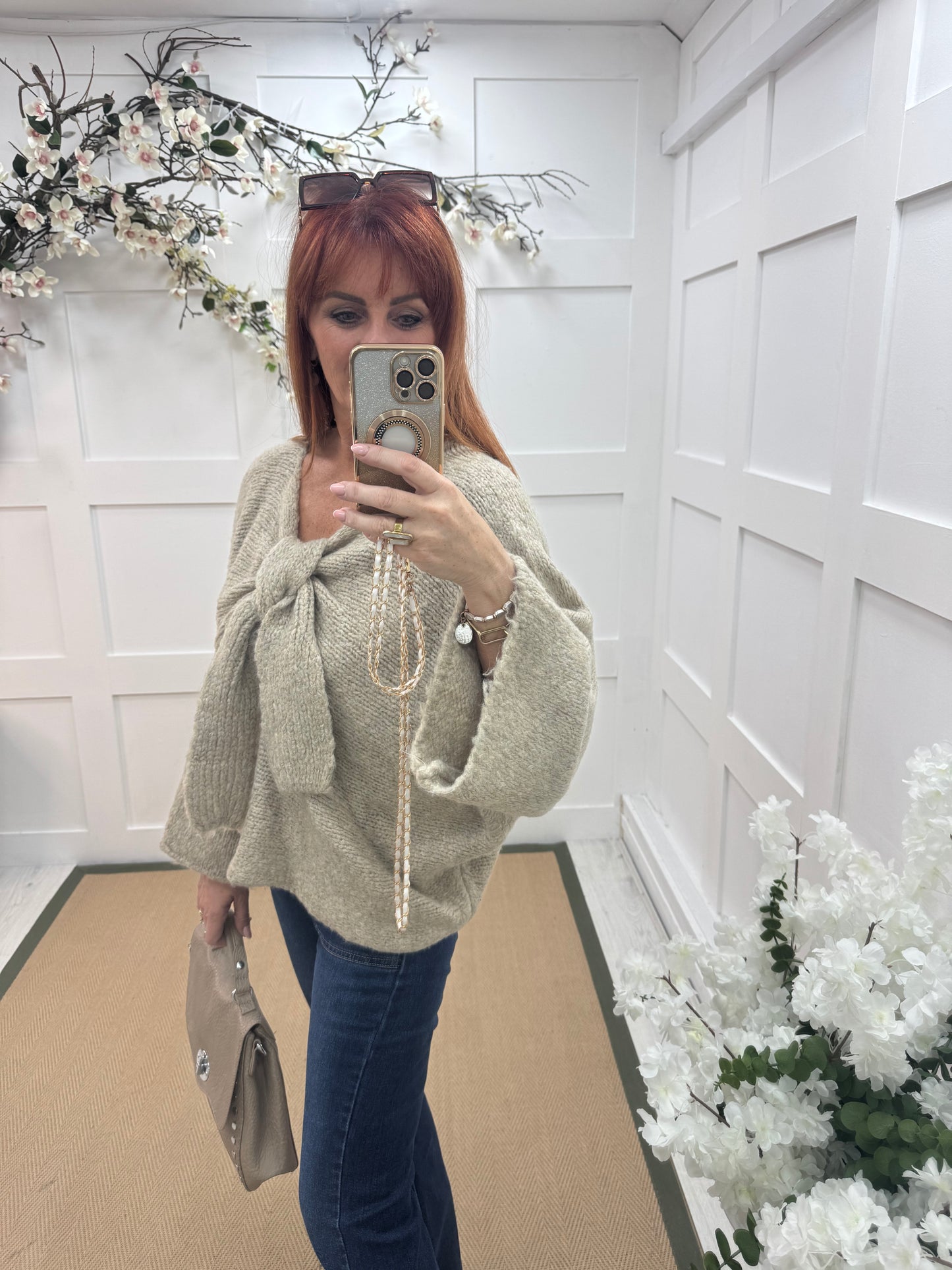 Bloom: Beige bow knitted jumper. One size: 12-18