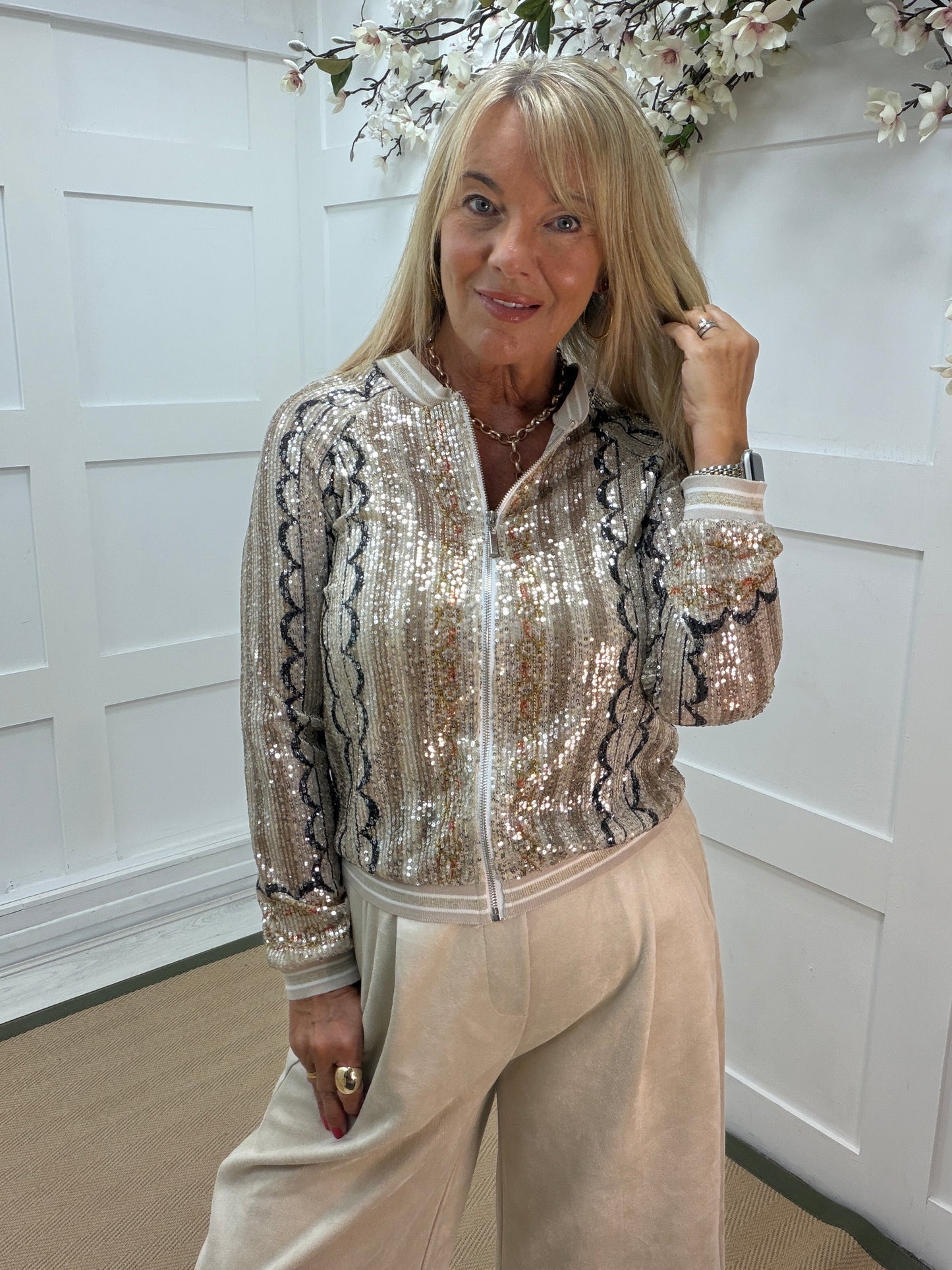 Shelby: Sequin statement bomber jacket. One size 8-14. 2 colours