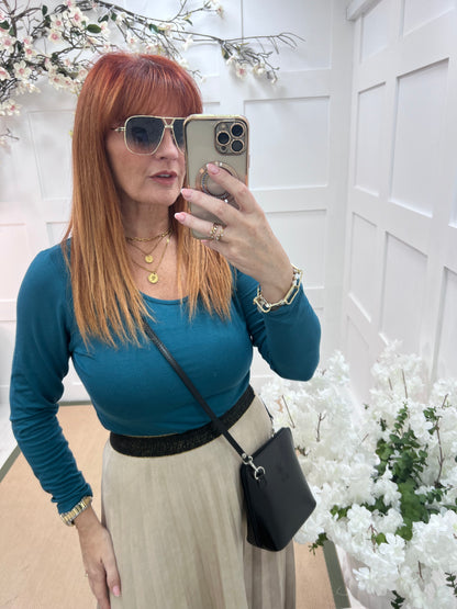 Bessie: Teal basic long sleeve top. One size: 10-16/18