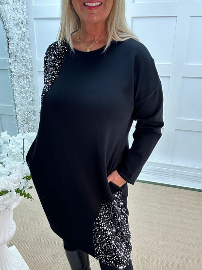 Noelle: Black sparkle tunic top. One size: 16-20