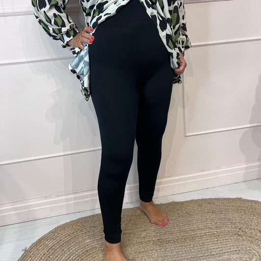 Lorie: Stretchy black high waist leggings. One Size 14-22