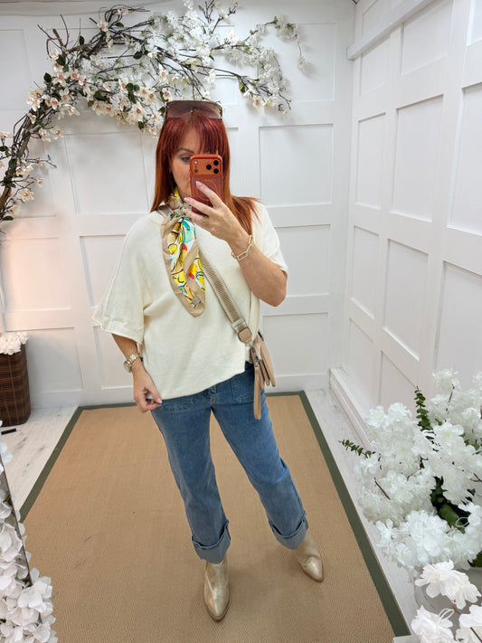 Carrie: Cream short knitted top. One size: 12-18/20