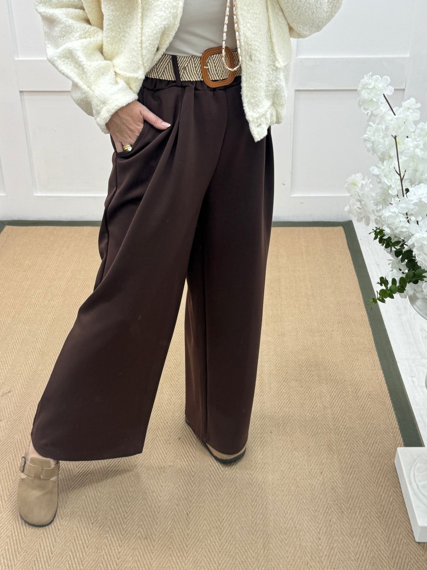 Ellis: Brown stretchy wide leg belted trousers One Size: 14-20