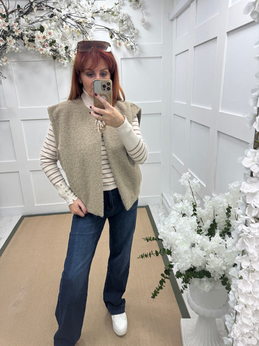 Nadia: Mocha plain pocket waistcoat. One size: 12-18