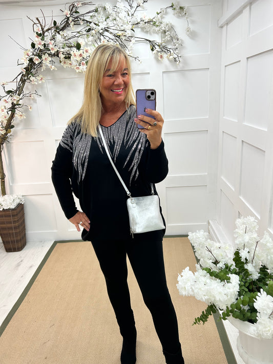 Coco: Black V neck diamanté long sleeve top. One size: 18-22