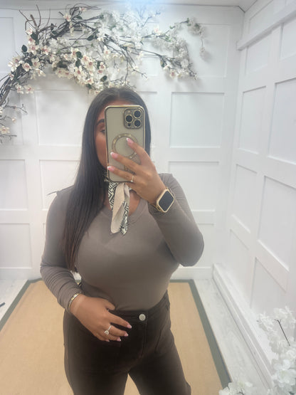 Bobbie: Basic V neck plain long sleeve top . One size: 8-14. 5 colours
