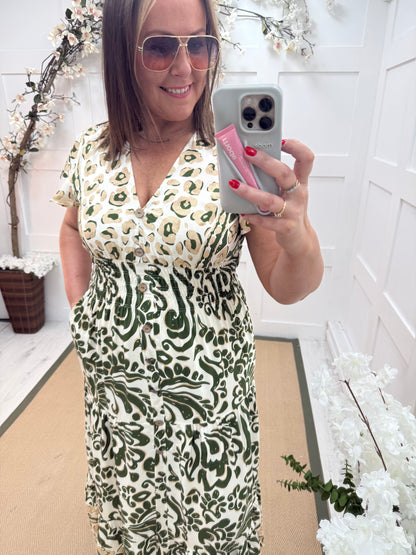 Poppy: Green V neck stretchy maxi dress. One size: 10-20