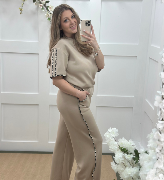 Malka: Stone leopard print stripe loungewear set. One size: 12-18