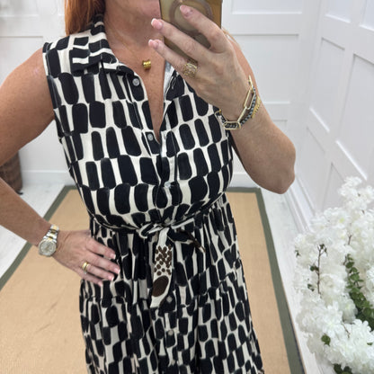 Jade: Black & cream belted midi dress. One size 10-14