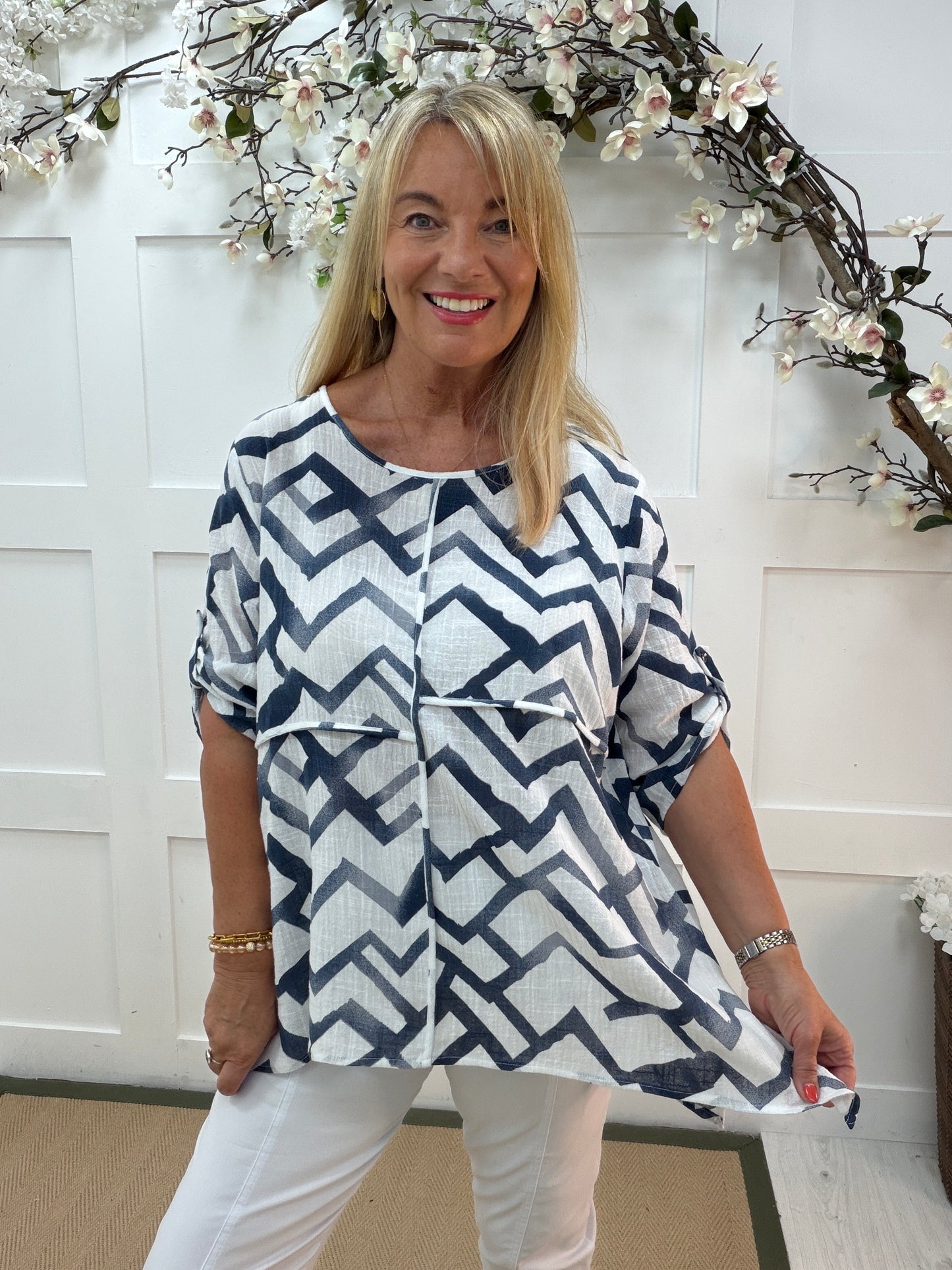 Lorna: Geometric print 3/4 sleeve top. One size: 12-18. 2 colours