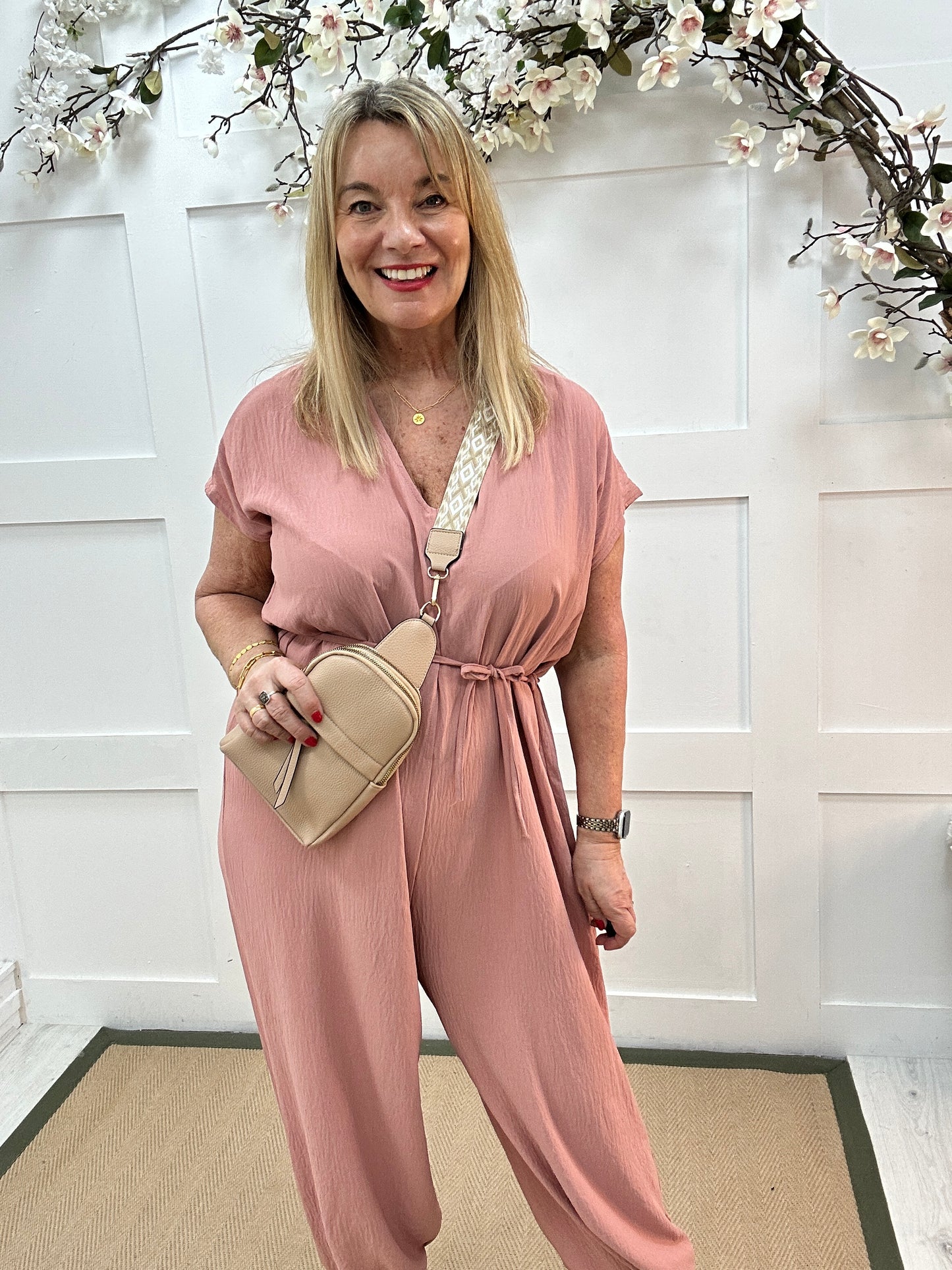 Lily: Soft pink plus Size V-neck jumpsuit. One Size 16-20