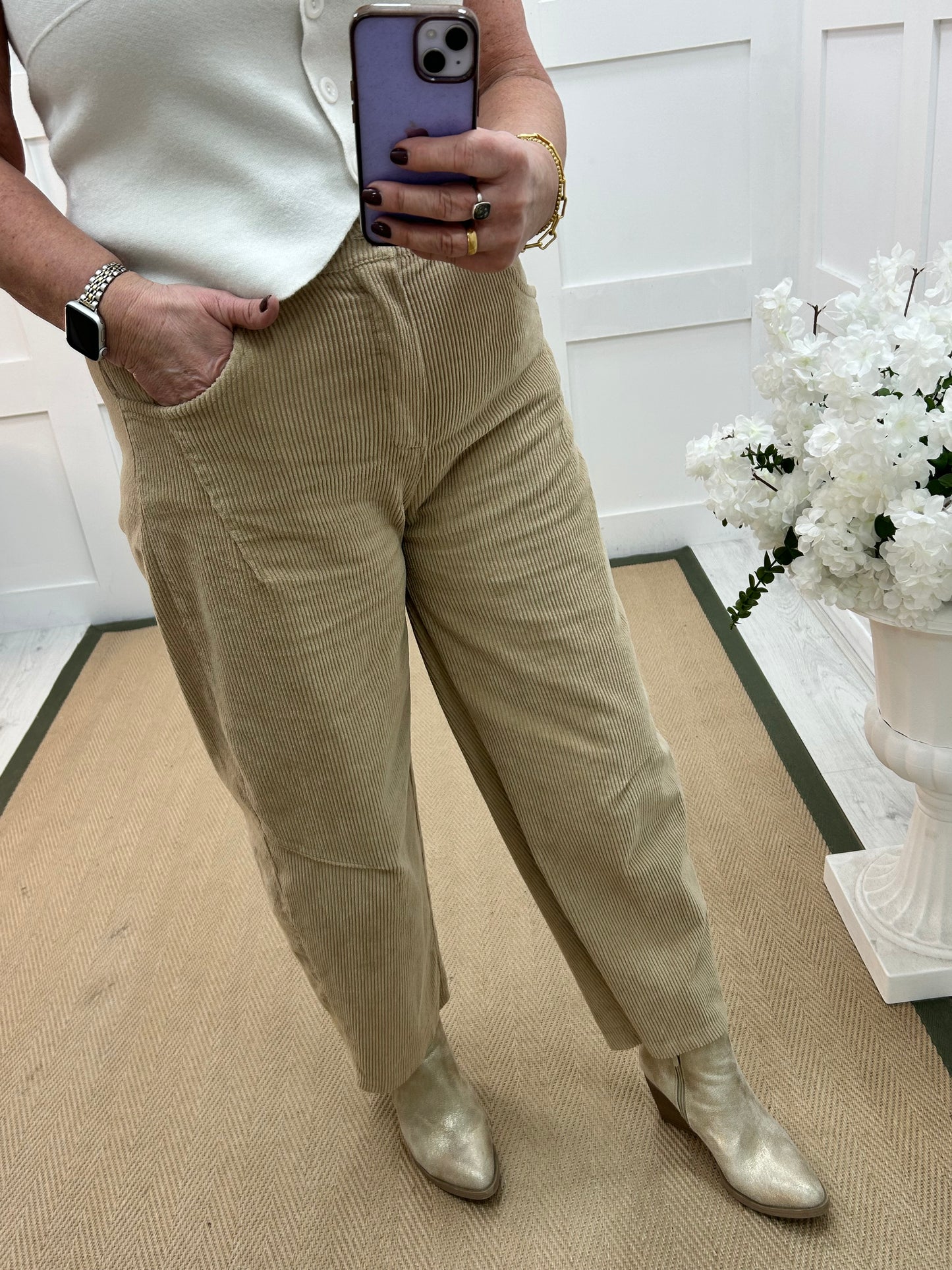 Zarah: Beige corduroy high waist trousers. One size: 12-16