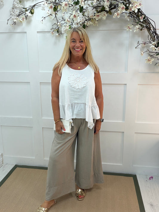 Fleur: Flower sequin vest top. One size 12-16. 2 colours