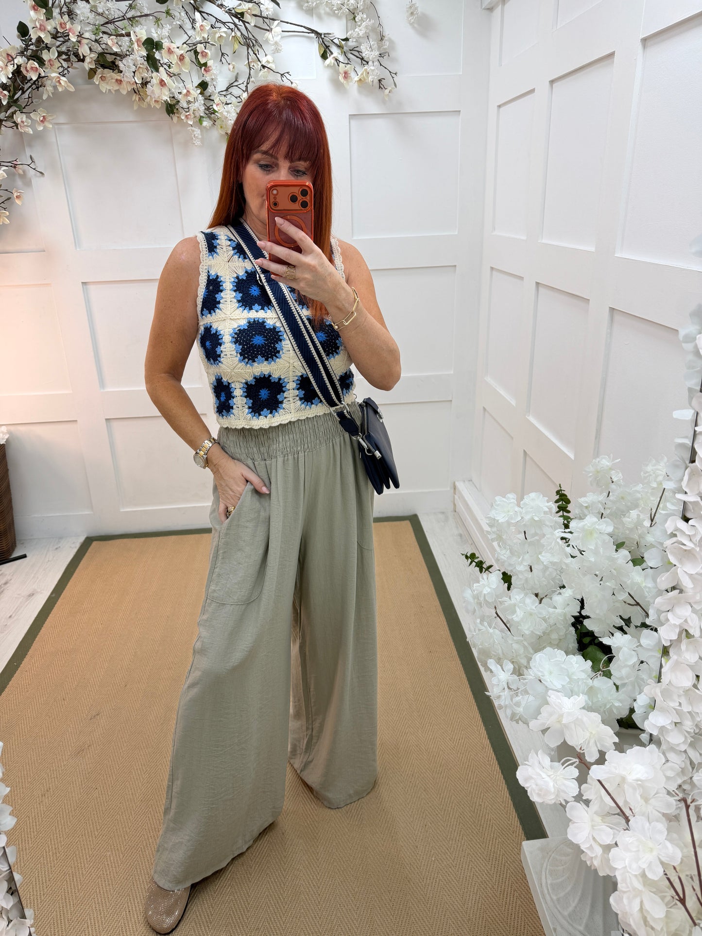 Lana: Stretchy wide leg pocket trousers. One size: 10-18. 6 colours