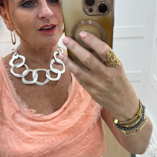 Shona: Silver metal rings statement necklace