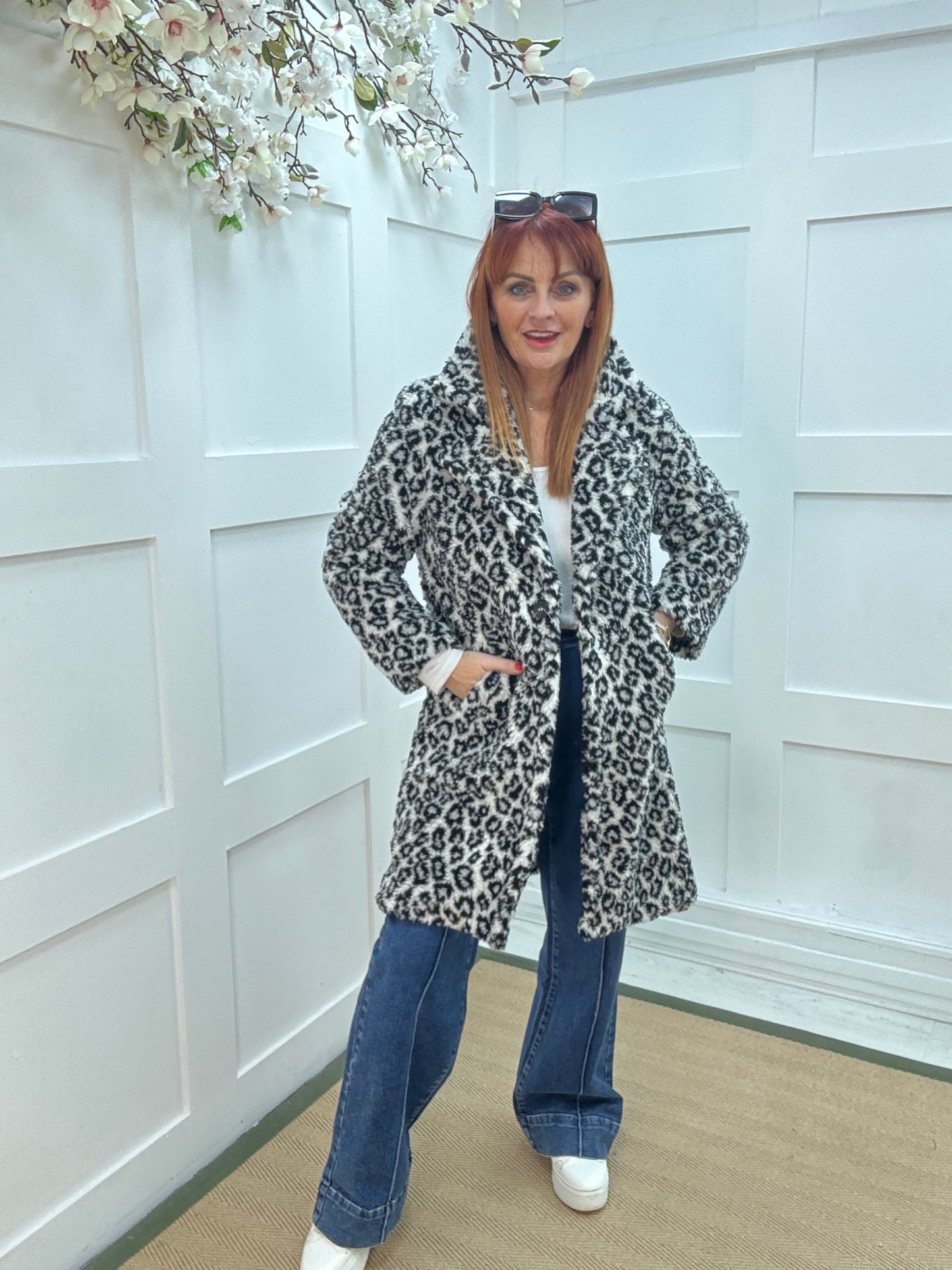 Daphnie: White leopard print teddy bear coat. One size 10-16
