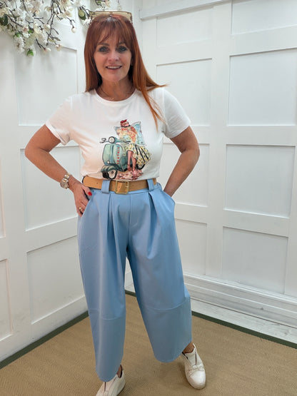 Ginny: Blue belted 3/4 barrel trousers . One size 10-16