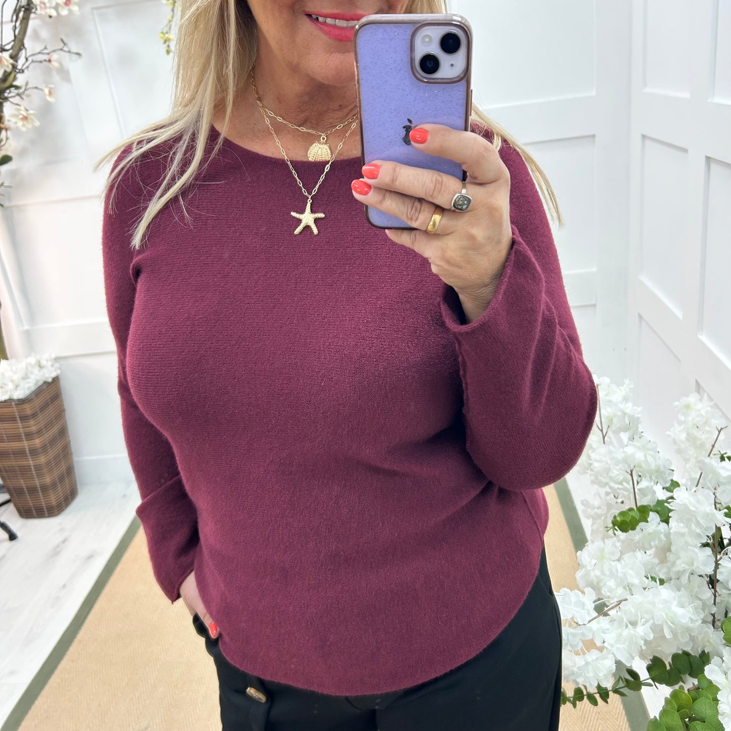 Mindy: Burgundy plain long sleeve knit top. One size: 10-16/18