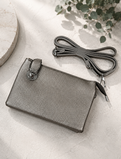 Britt 2: Three pocket crossbody bag with thin strap. Various colours