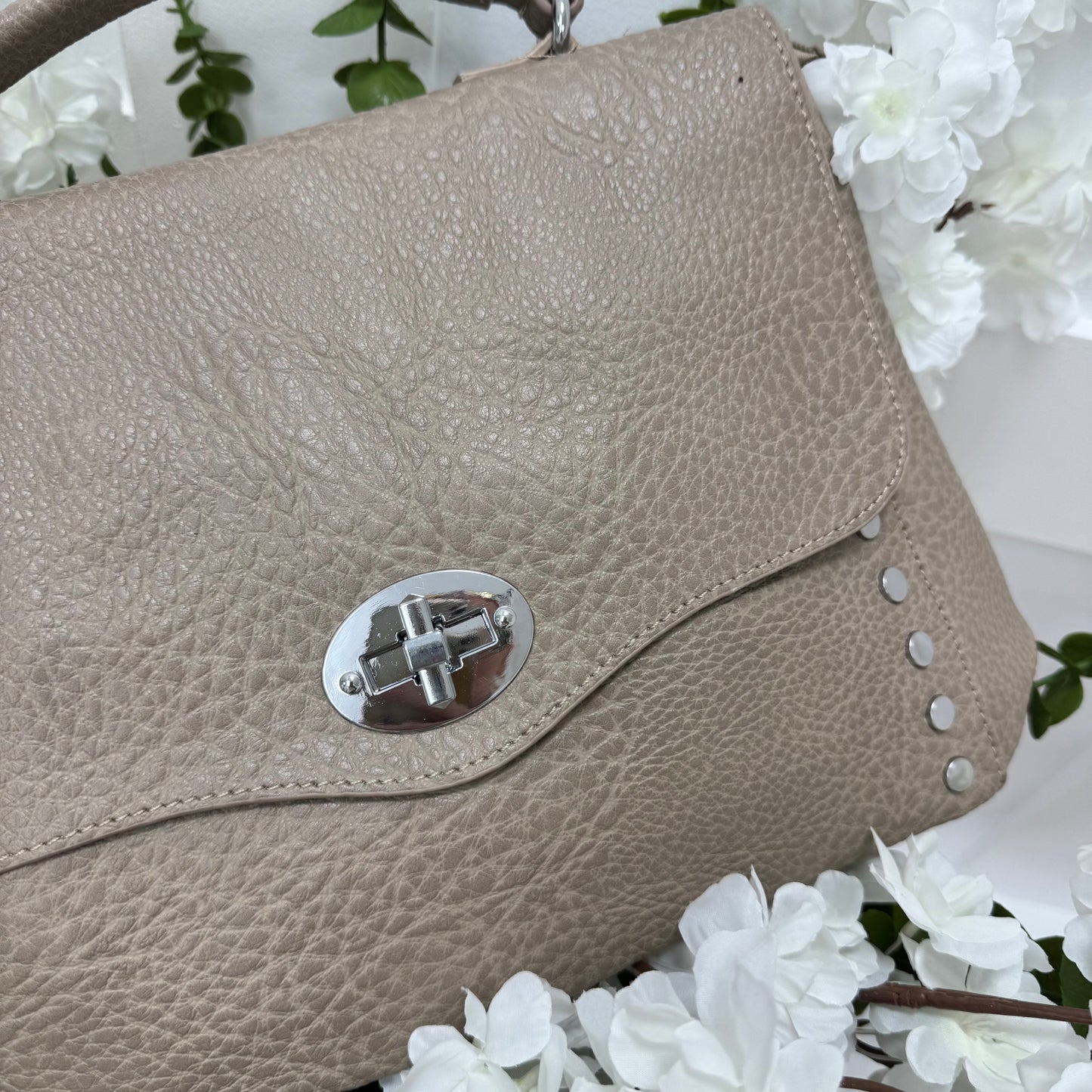 Flora: Large taupe studded grab bag