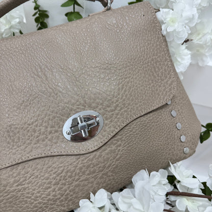 Flora: Large taupe studded grab bag
