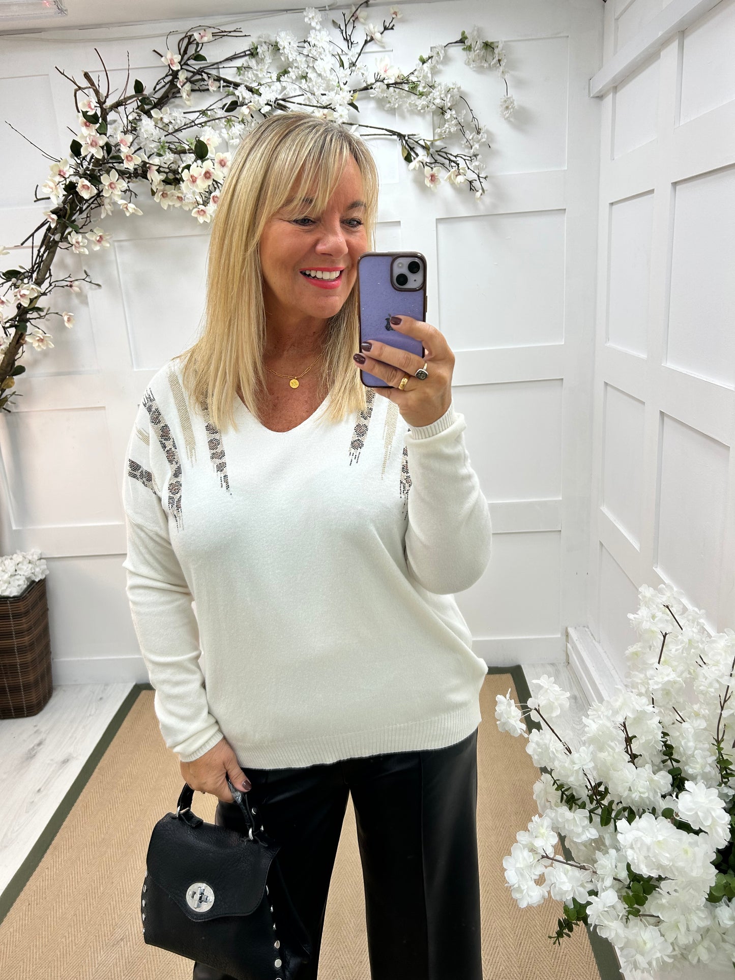 Pasha: Winter white leopard print sequin top. One size: 12-18