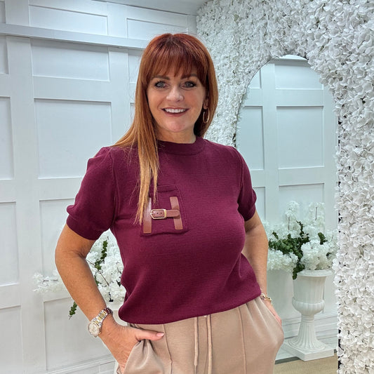 Harley: Burgundy H logo knit top. One size: 10-16