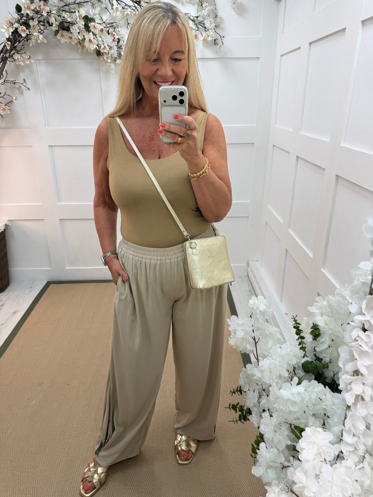 Skye: Balloon leg trousers. One size: 12-18. 2 colours