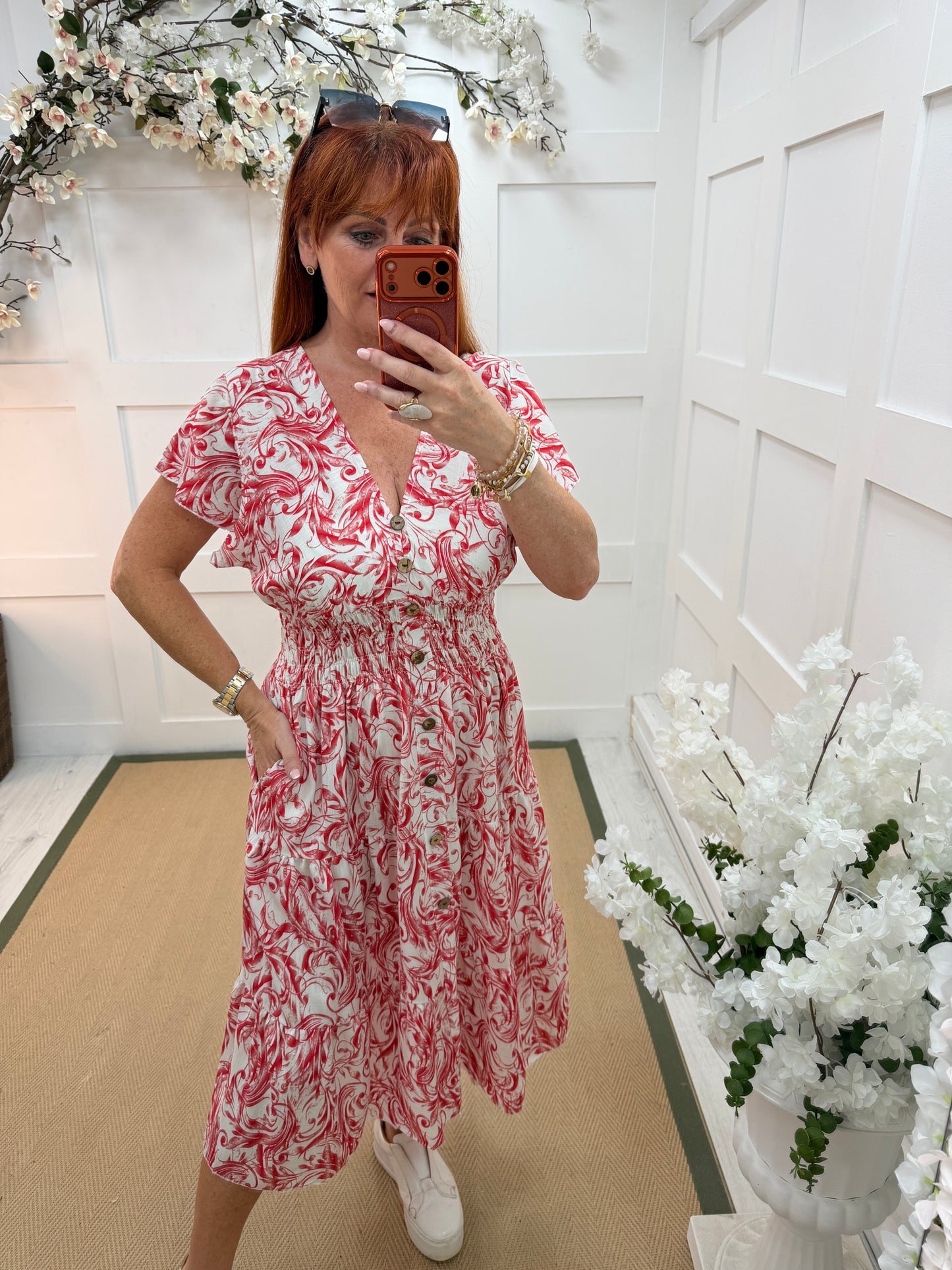 Danni: Red & cream leaf stretchy V neck midi dress. One size: 10-18