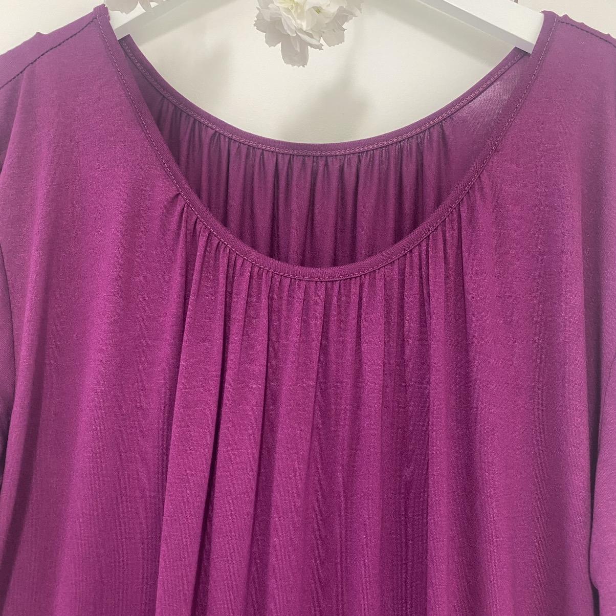 Emma: Long sleeved bubble hem top. One size 16-22