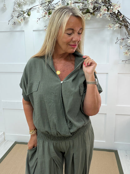 Tammy: Short sleeve utility top. One size: 10-18. 4 colours