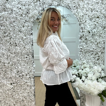 Joanie: White cotton embroidered shirt. One size: 12-18
