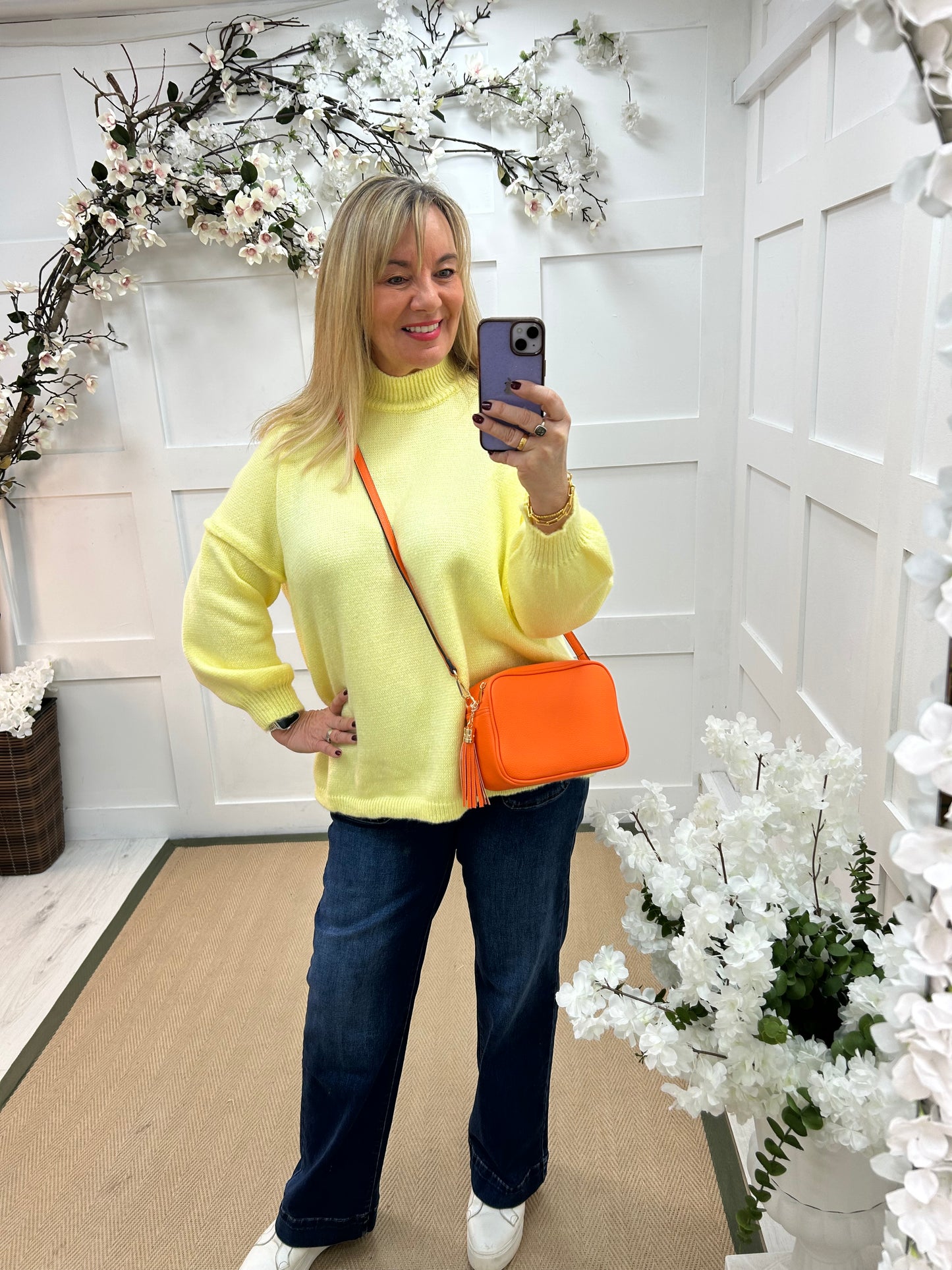 Amy: Lemon oversized knitted top. One Sz: 14-20