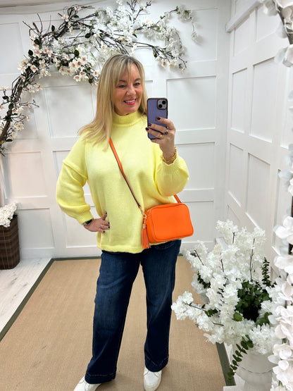 Amy: Lemon oversized knitted top. One Sz: 14-20