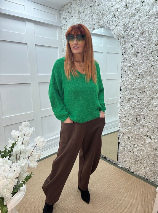 Alex: Green V neck knitted top. One size 14-20