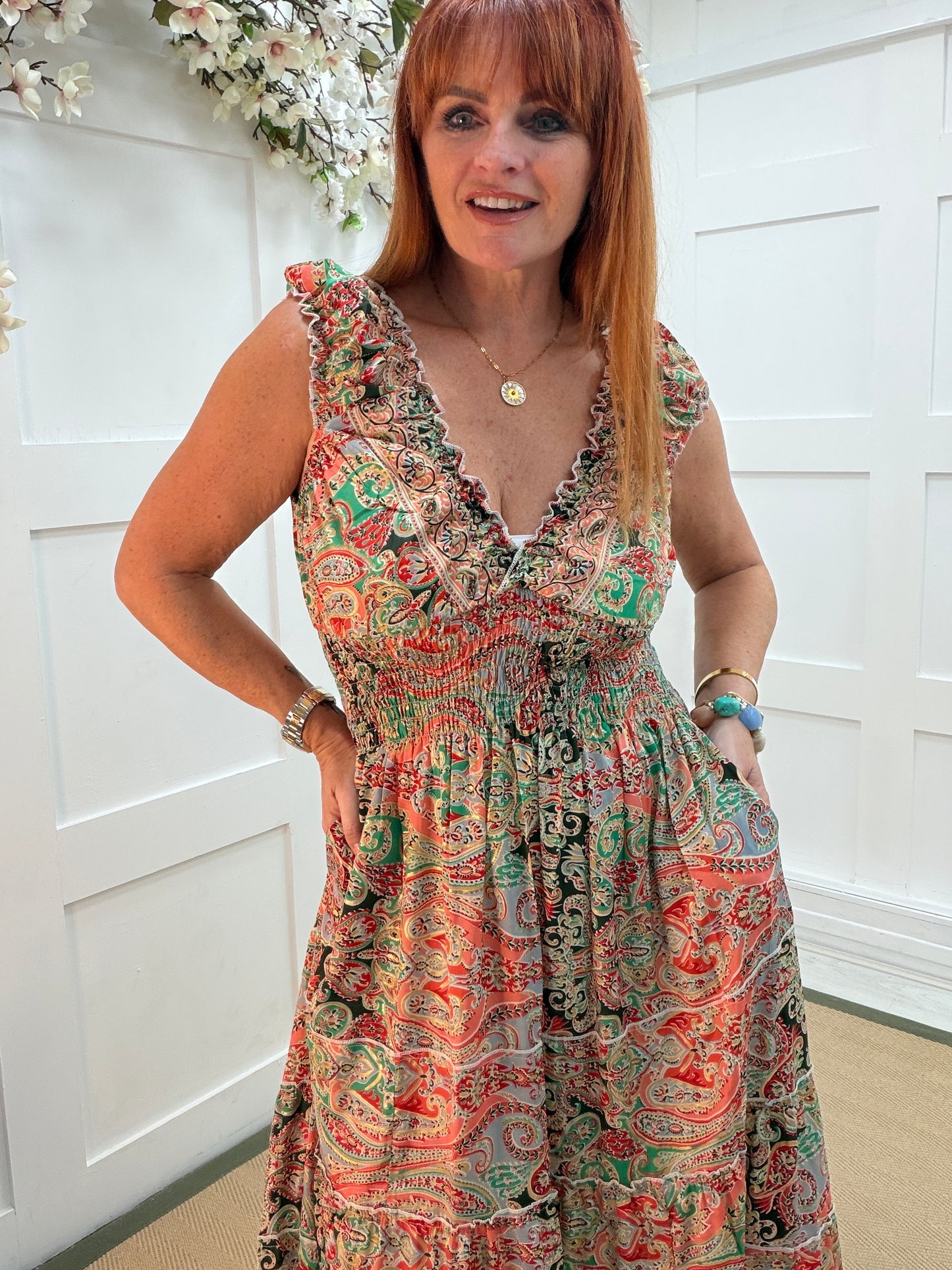 Pia: Ruched short sleeve paisley printed maxi dress. One size: 10-16. 3 colours