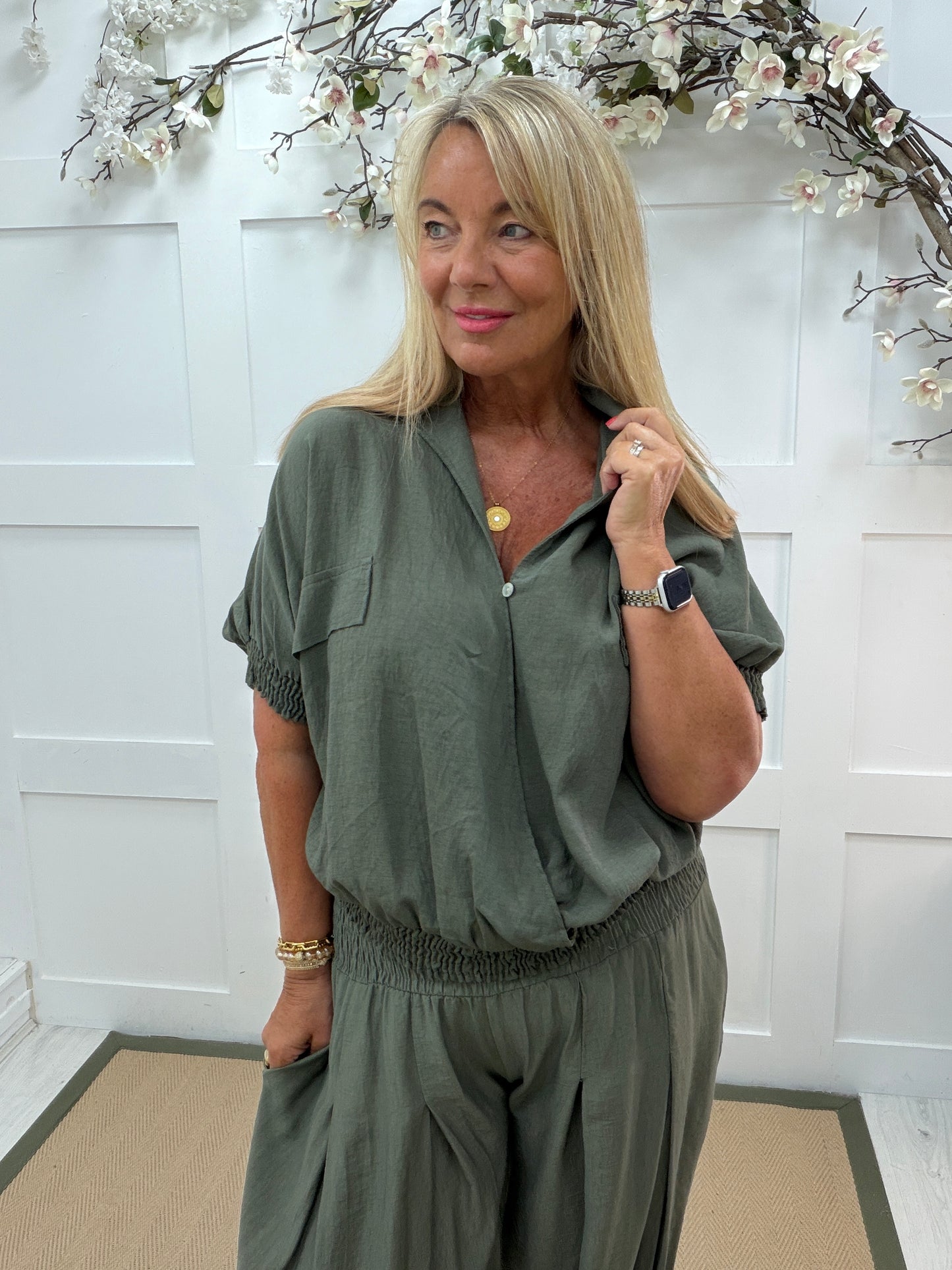 Tammy: Short sleeve utility top. One size: 10-18. 4 colours