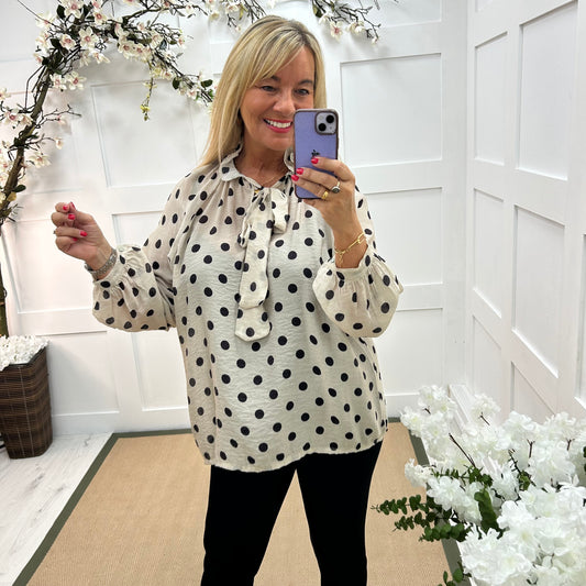 Dotty: Cream & black spotty tie top. One size: 14-20