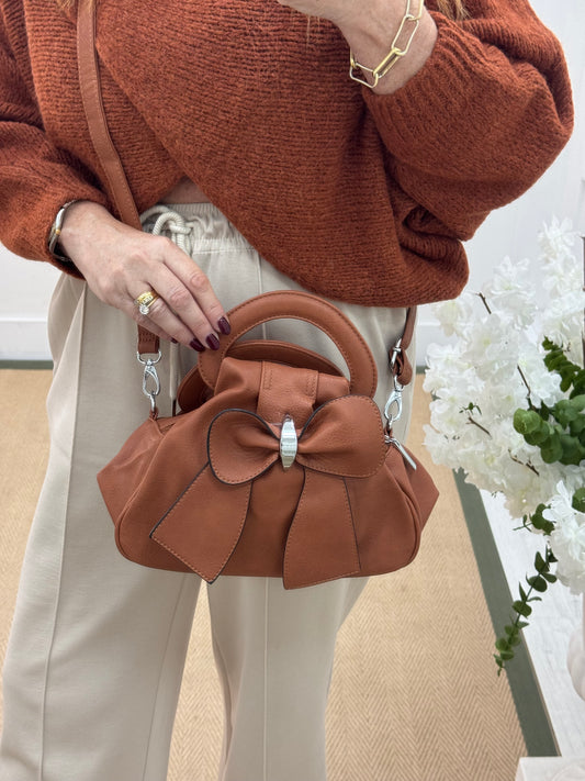 Trixi: Brown bow design cross body grab bag