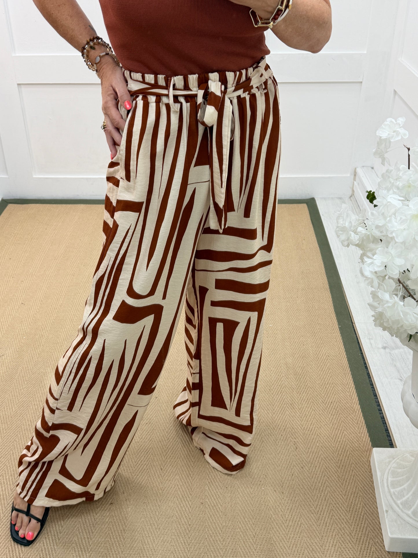 Tanaya: Printed wide leg trousers with belt. One size: 10-16. 4 colours