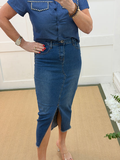 Perdy: Blue denim pencil midi skirt. 4 sizes.