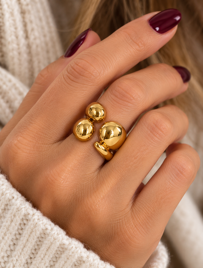 Zafira: Gold plated chunky statement ring. Size 7