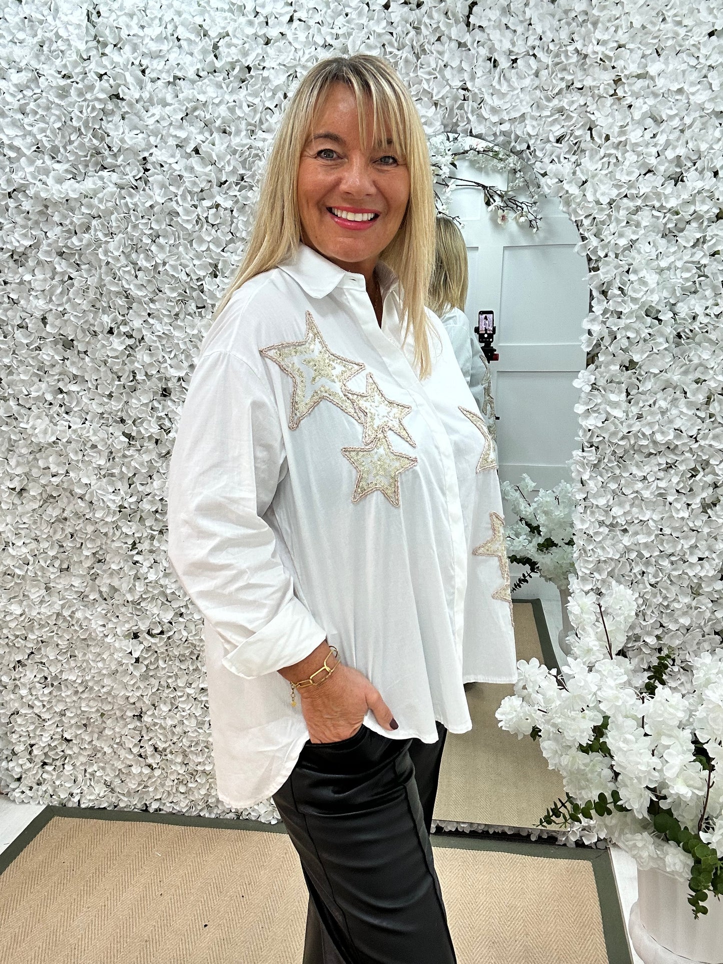 Stella: White sequin star shirt. One size: 16-20