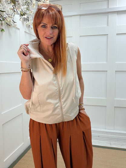 Sara: Cream hooded gilet top. One size: 10-16