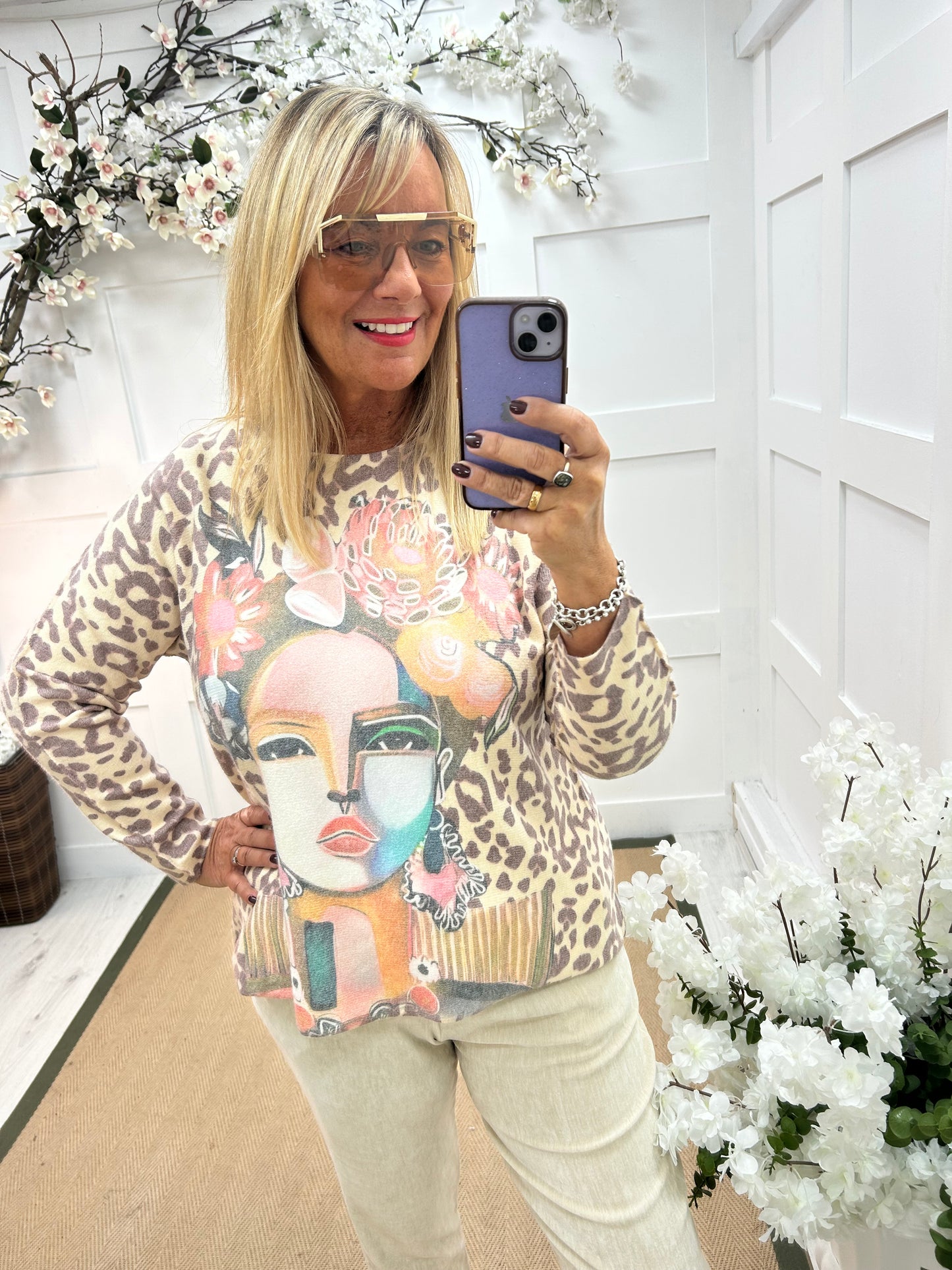 Ginny: Animal print lady face fine knit top. One size: 12-20