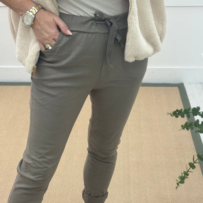 Marnie: Stretchy mocha magic trousers with rear pockets. 3 Sizes: 10-22