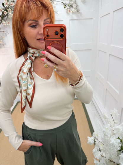 Viki: V neck ribbed long sleeve top. One size: 10-14. 3 colours