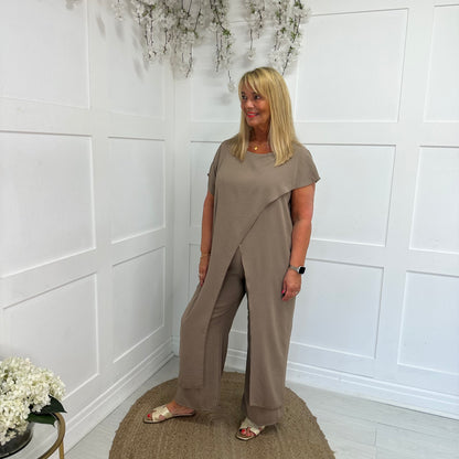 Jodie: Mocha longline wide leg co-ord set. One size: 14-18