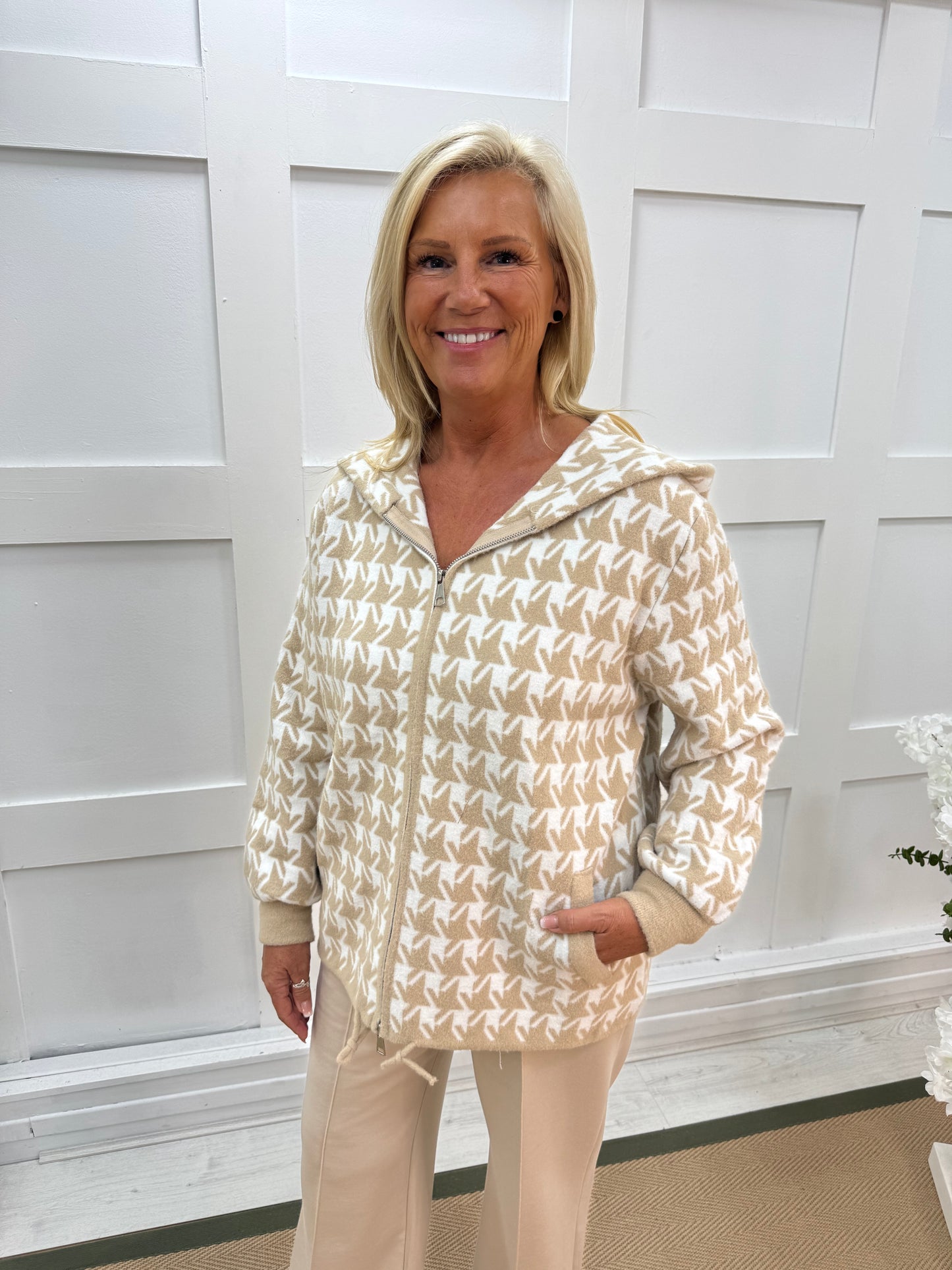 Allegra: Cream hooded zip up coatigan. One size: 12-18